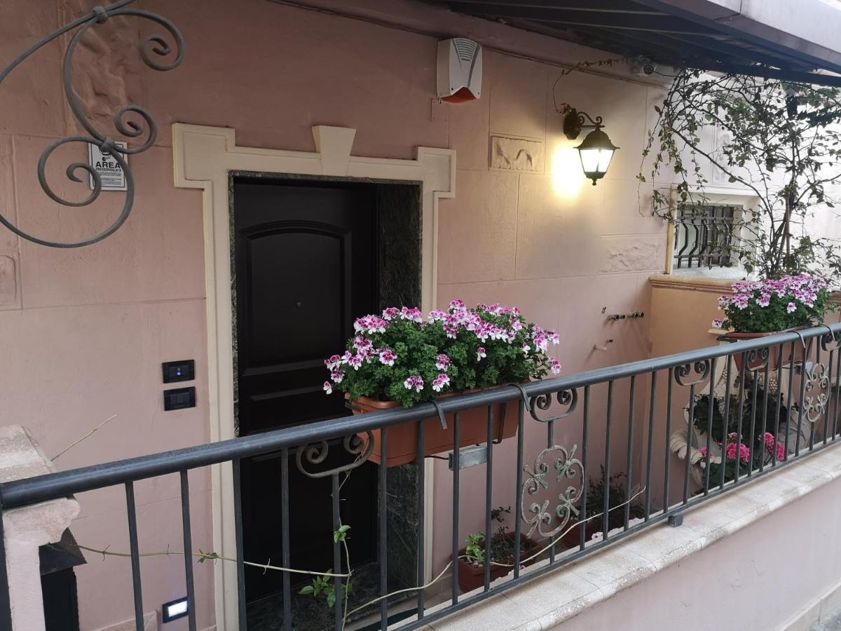 Marilyn Apartment Reggio Calabria Exterior photo